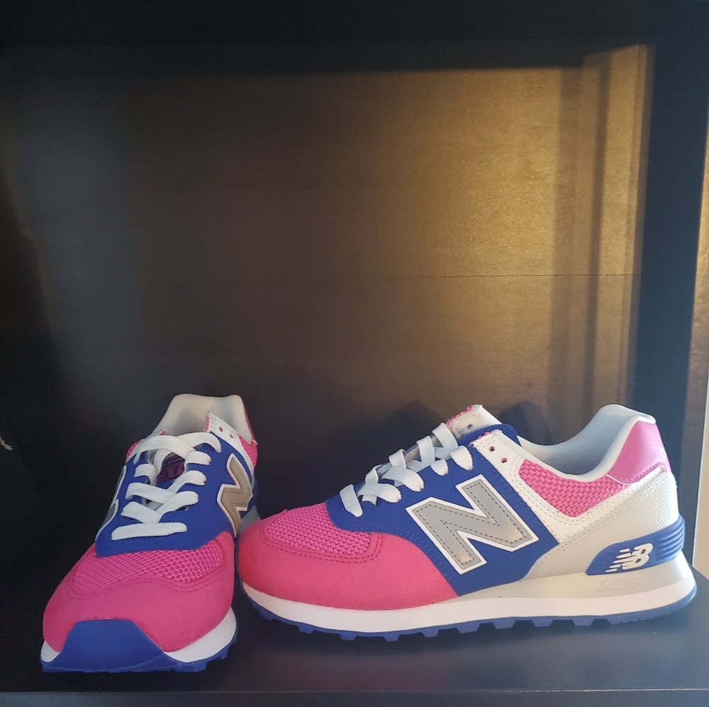 New, Never Worn, New Balance 574, Women's Size 6.5